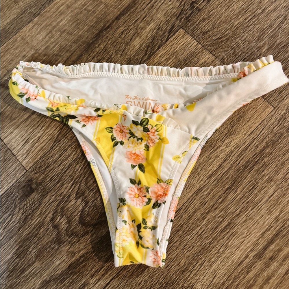 FOR LOVE & LEMONS Nashville Bikini Bottoms in Buttercream